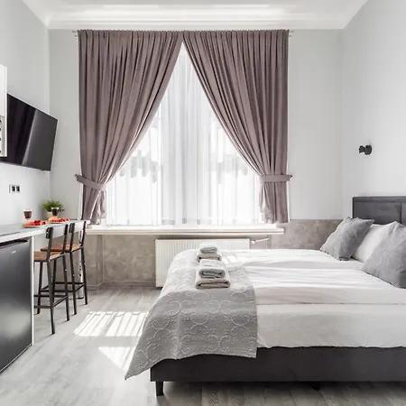 Harmony Elegant Old Town Apartment *