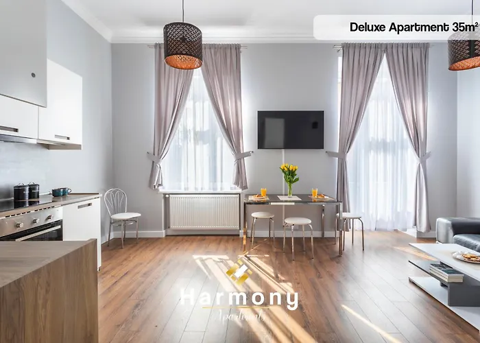 Апартаменты Harmony Elegant Old Town